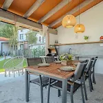 River Retreat - Happy شقة فيبافا