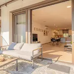 River Retreat - Happy *