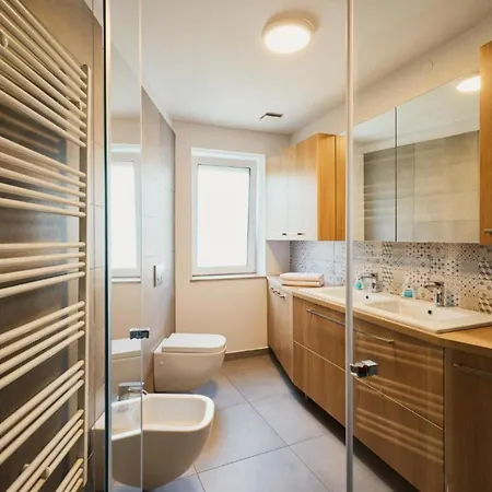 Apartment River Retreat - Happy *