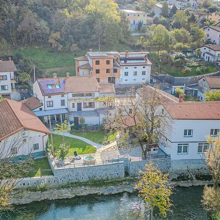 River Retreat - Happy Daire Vipava