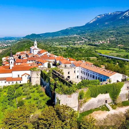 River Retreat - Happy דירה *