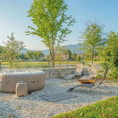 River Retreat - Happy Apartament