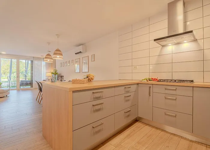 River Retreat - Happy Appartement