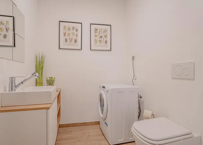 River Retreat - Happy